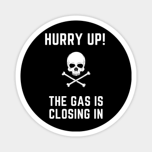 The gas is closing in..warzone Magnet